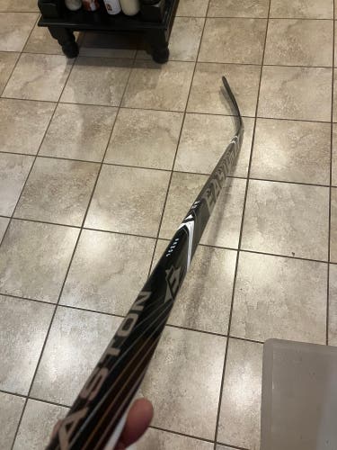 Pro Stock Easton S19 Hockey Stick