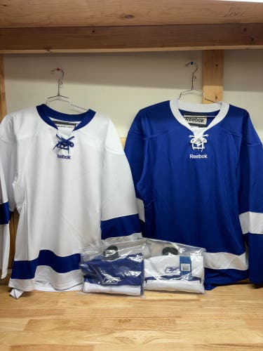 Reebok Team Set Home/Away Jerseys w/ Socks