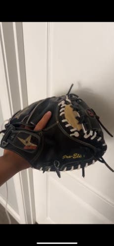 Used 2022 Catcher's 33.5" CM3000 Baseball Glove