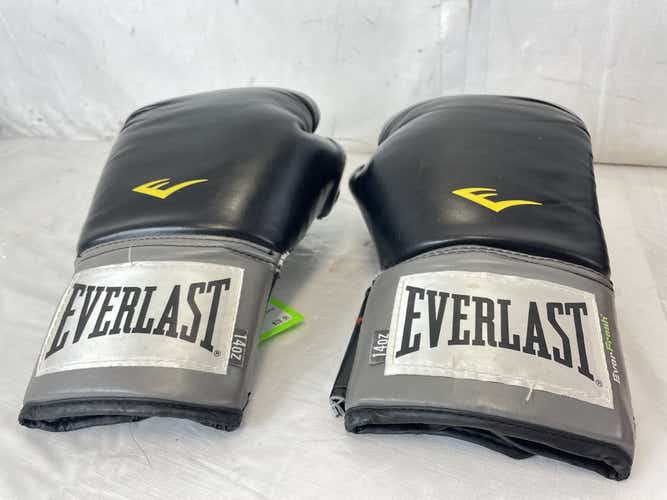 Used Everlast 14 Oz Boxing Gloves