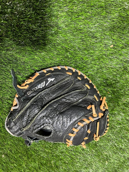 Used Right Hand Throw 32.5" GXC Baseball Glove