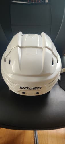 Used Medium Bauer Re-Akt 200 Helmet Pro Stock