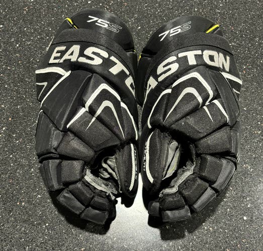 Used  Easton 15"  Stealth 75s Gloves