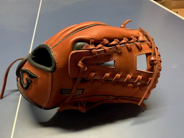 2022 Goin Yard Pro Series RHT Outfield Baseball Glove 12.5"
