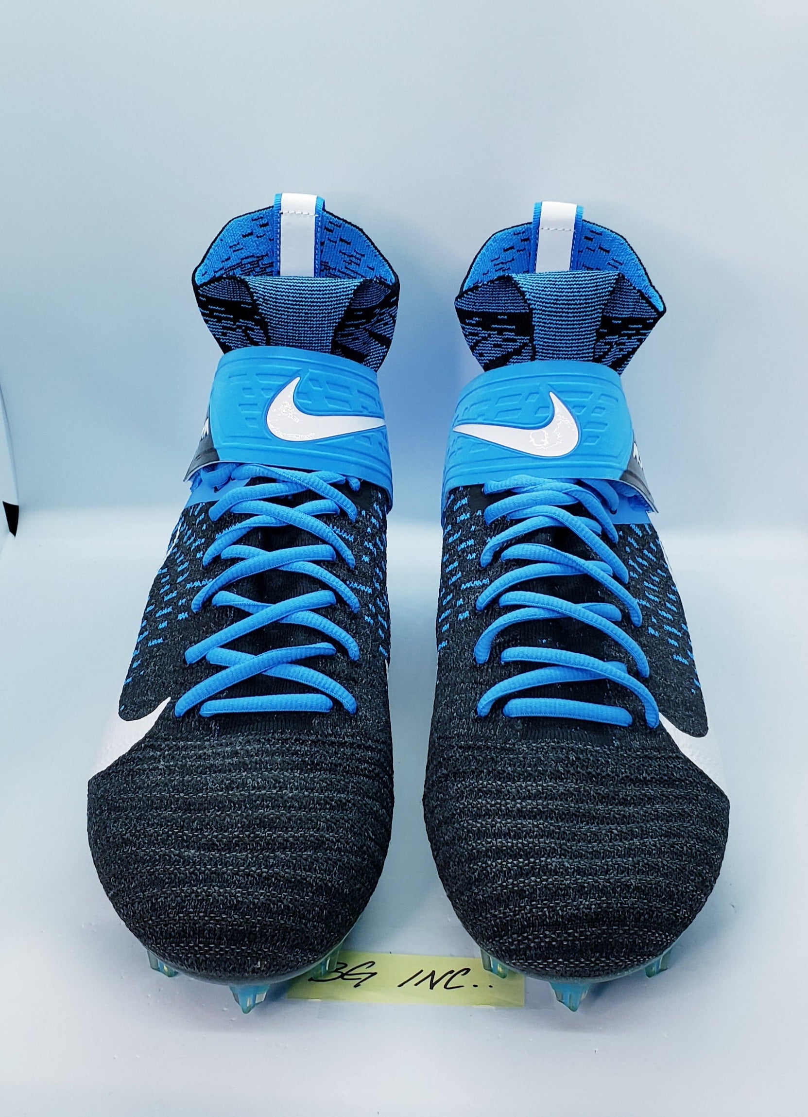 Nike Alpha Menace Elite 2 Carolina Panthers PE Football Cleats 9.5 BV2077-001 Amazon.com | Nike Alpha Menace Elite 2 Men main image 3