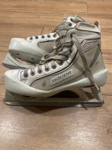 Used Senior Bauer Wide Width 8 Supreme One60 Hockey Goalie Skates