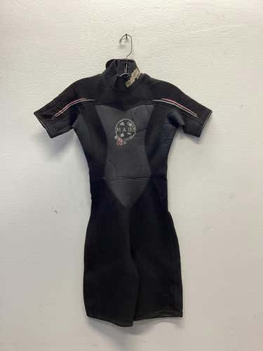 Used Maui & Sons Sz 5-6 Spring Suits