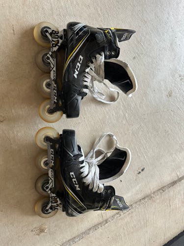 Used  CCM Regular Width Size 10.5 Super Tacks AS1 Inline Skates