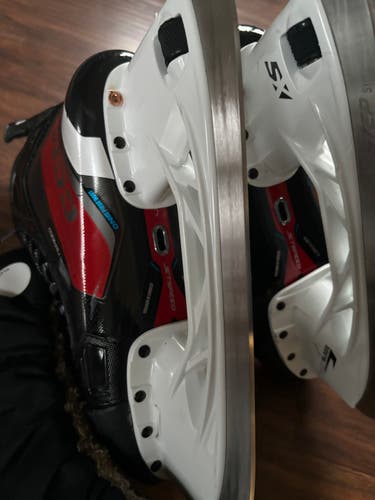 Used Senior CCM JetSpeed FT6 Hockey Skates Regular Width Size 6