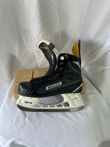 Bauer Supreme S150 skates Size 3