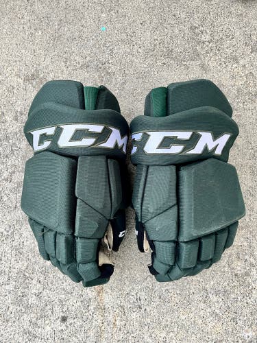 Pro Stock Silvertips WHL Forrest Green CCM Hockey Gloves
