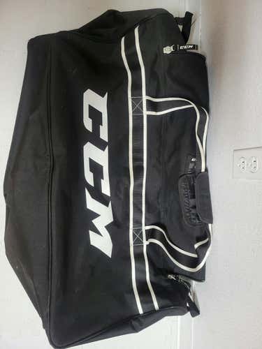 Used Ccm Xtk2.0 Hockey Equipment Bags