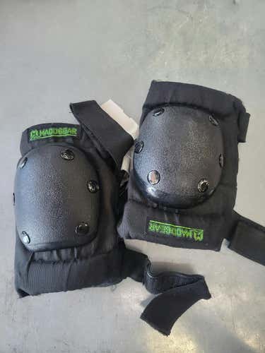 Used Madd Gear Md Inline Skate Elbow Pads
