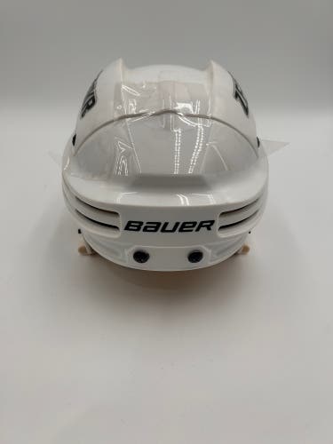New Medium Bauer Pro Stock 4500 Helmet