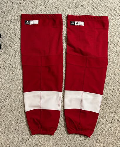 Wisconsin Badgers Red Used Senior XL Adidas Socks Pro Stock