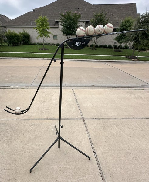 Louisville Slugger APEX Soft Toss Training System, Black - Barely used!