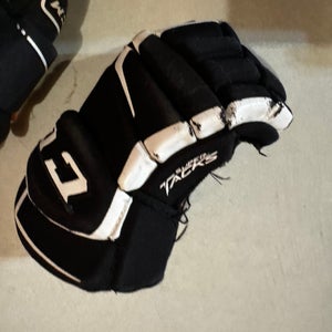Used  CCM 9" Super Tacks Gloves