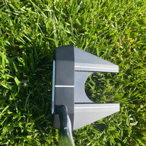 Used 2023 Mallet Right Handed 35" Tri-Hot 5k Putter