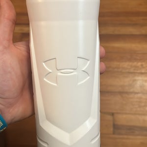 New Under Armour Water Bottle