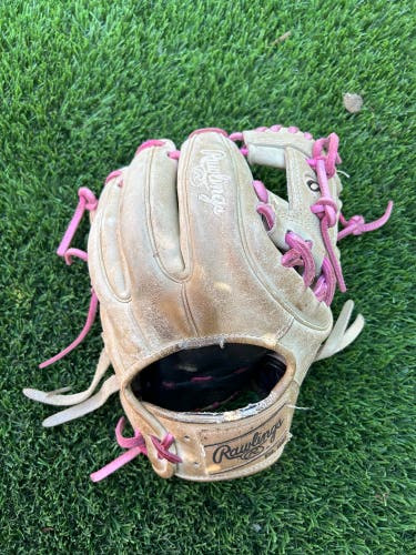 Rawlings heart of the hide Infield Glove