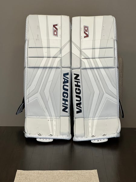 Vaughn Velocity V10 Goalie Leg Pads- LIKE NEW !!! 28” Plus 2” - Used Twice In Practice