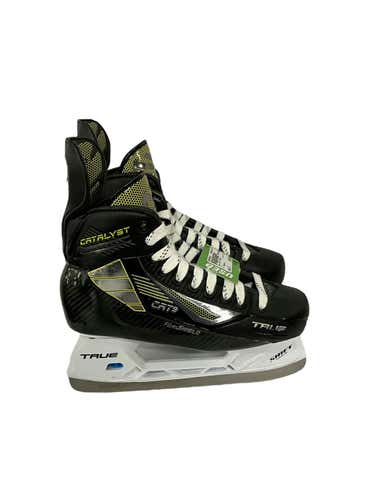 Used True Cat 9 Senior Ice Hockey Skates Size 8