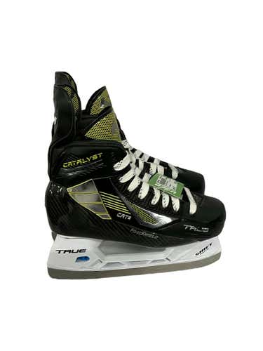 Used True Cat 9 Intermediate Ice Hockey Skates Size 6