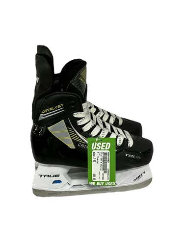 Used True Cat 5 Junior Ice Hockey Skates Size 2