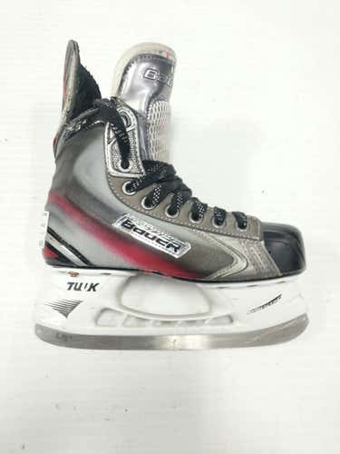 Used Bauer X6.0 Junior 02.5 Ice Hockey Skates