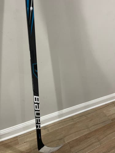 Used Senior Bauer Right Handed Volt Hockey Stick