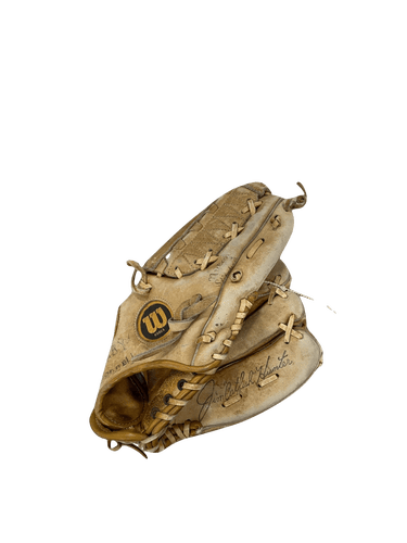 Used Wilson A2160 11" Baseball & Softball Fielders Gloves