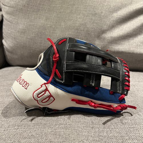Wilson A2K 12.5” Baseball Glove