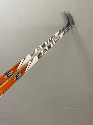*2 Pack* of New Senior Easton S13 Right Handed Hockey Sticks 85 Flex (P7 Iginla Curve)