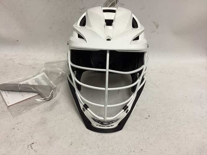 Like-new Cascade S One Size Lacrosse Helmet