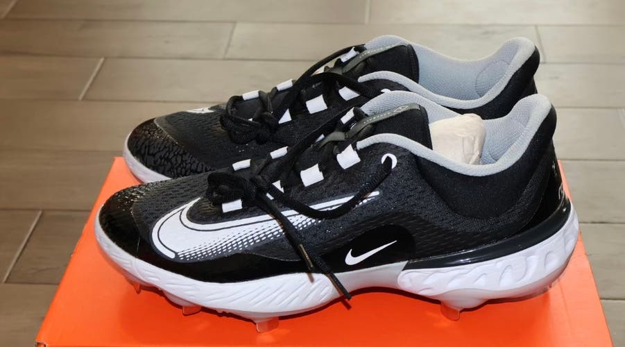 Size 10 Men’s Nike Alpha Huarache Elite 4 Low Metal Baseball Cleats White Black