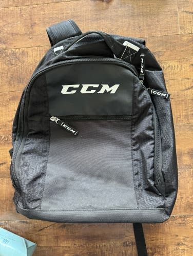 Black Used Adult Unisex CCM Backpack