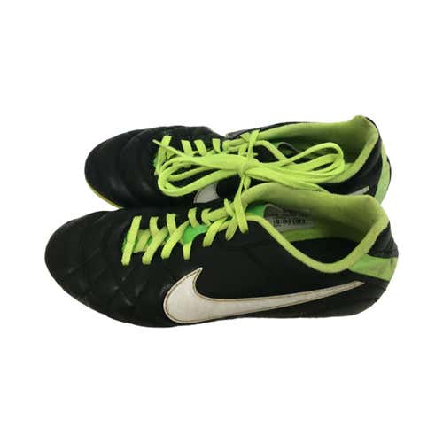 Used Nike Tiempo Rio Junior 4.5 Cleat Soccer Outdoor Cleats