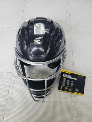 Used Easton Gametime Catchers Helmet Sm Catcher's Equipment