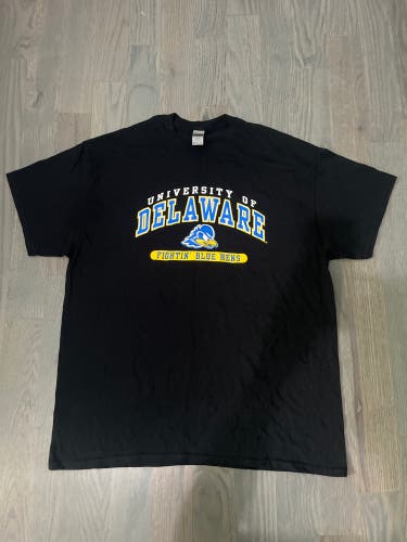 University Of Delaware New Black Adult Unisex Shirt