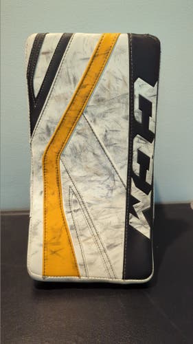 CCM P2.9 Goalie Blocker