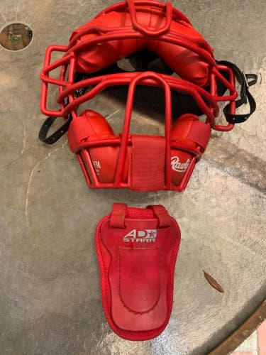 New Rawlings Catcher's Mask - Red