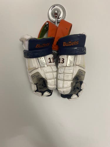 Used Maverik Medium Max Lacrosse Gloves