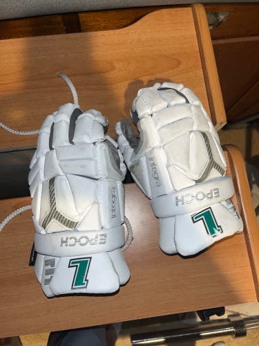 Used Epoch 13" Integra Lacrosse Gloves