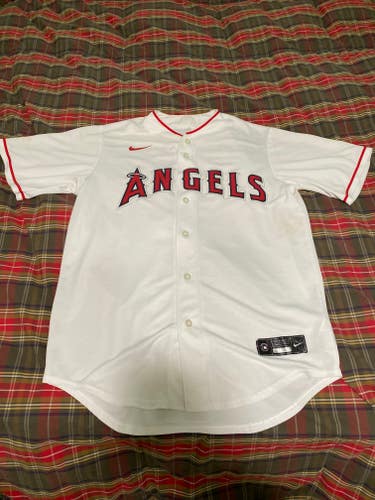 Used Medium Men's Mike Trout Angels Jersey