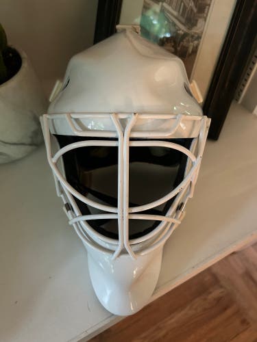 Eddy GT II Hockey Goalie Mask Size Senior Medium
