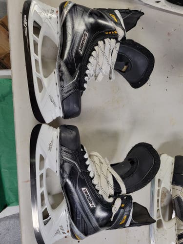 Used Senior Bauer Supreme TotalOne MX3 Hockey Skates Regular Width Pro Stock 11