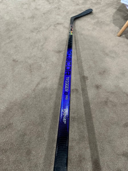 P29 75 New Senior CCM Right Handed P29 RibCor Trigger 8 Pro Hockey Stick