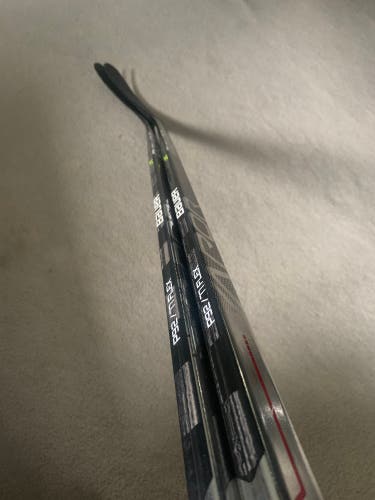 New Senior Bauer Left Hand P92  Vapor Hyperlite Hockey Stick