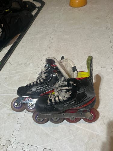 Bauer 2.9x roller skates