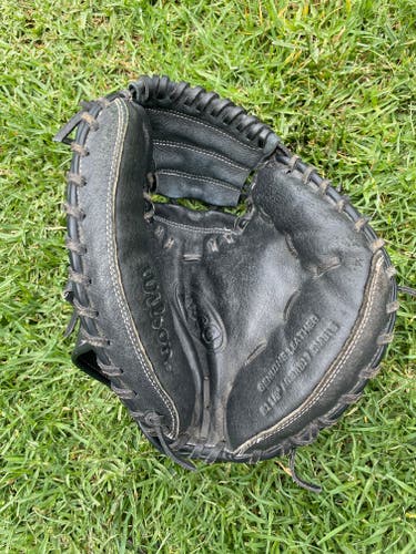 Used Right Hand Throw Wilson Catcher's A360 Baseball Glove 31.5"